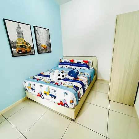 Elysia-Near Gleaneagles & Legoland-2Rb Warmq Suite Max7Pax-Waterdispenser Nusajaya  Exterior photo