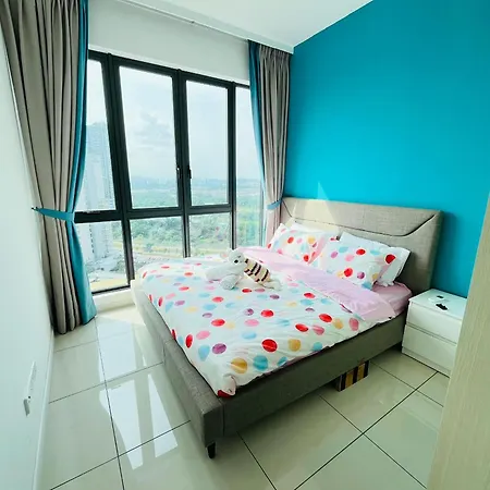 Elysia-Near Gleaneagles & Legoland-2Rb Warmq Suite Max7Pax-Waterdispenser Nusajaya  Exterior photo