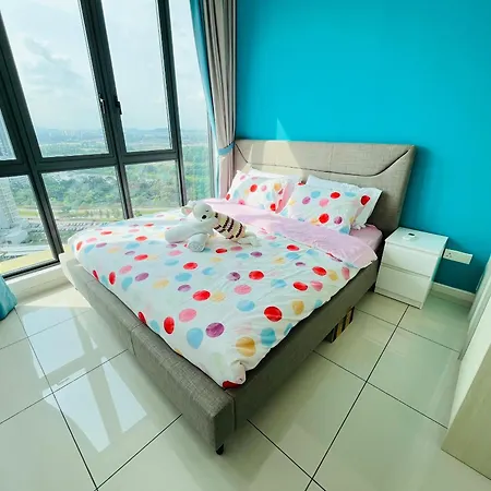 Elysia-Near Gleaneagles & Legoland-2Rb Warmq Suite Max7Pax-Waterdispenser Nusajaya  Exterior photo