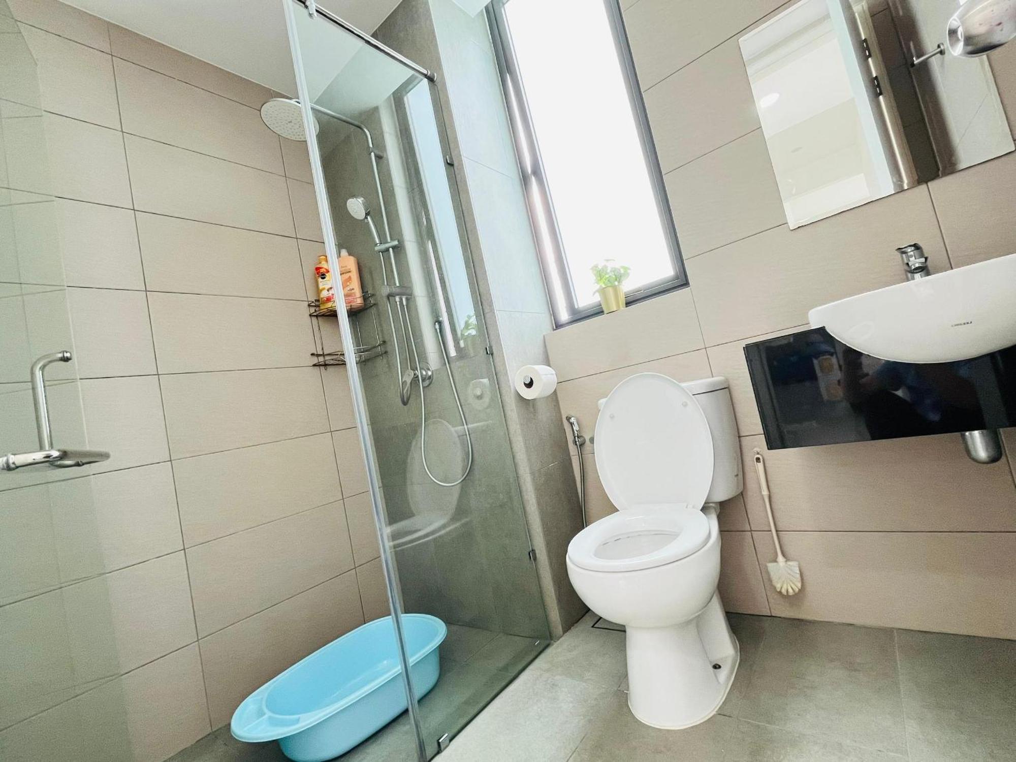 Elysia-near Gleaneagles & Legoland-2rb Warmq Max7pax-waterdispenser Apartment
